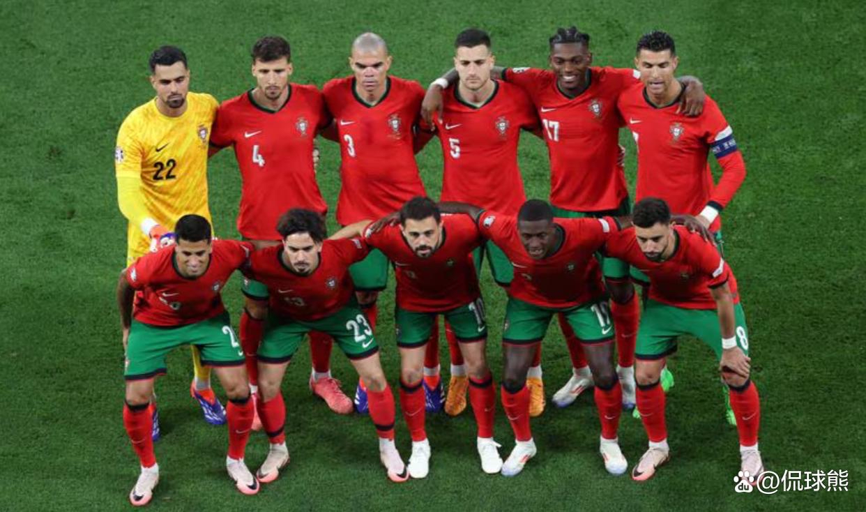  今夜欧超杯焦点战，上海久事完成体检，球迷炸锅，团队化学反应显著