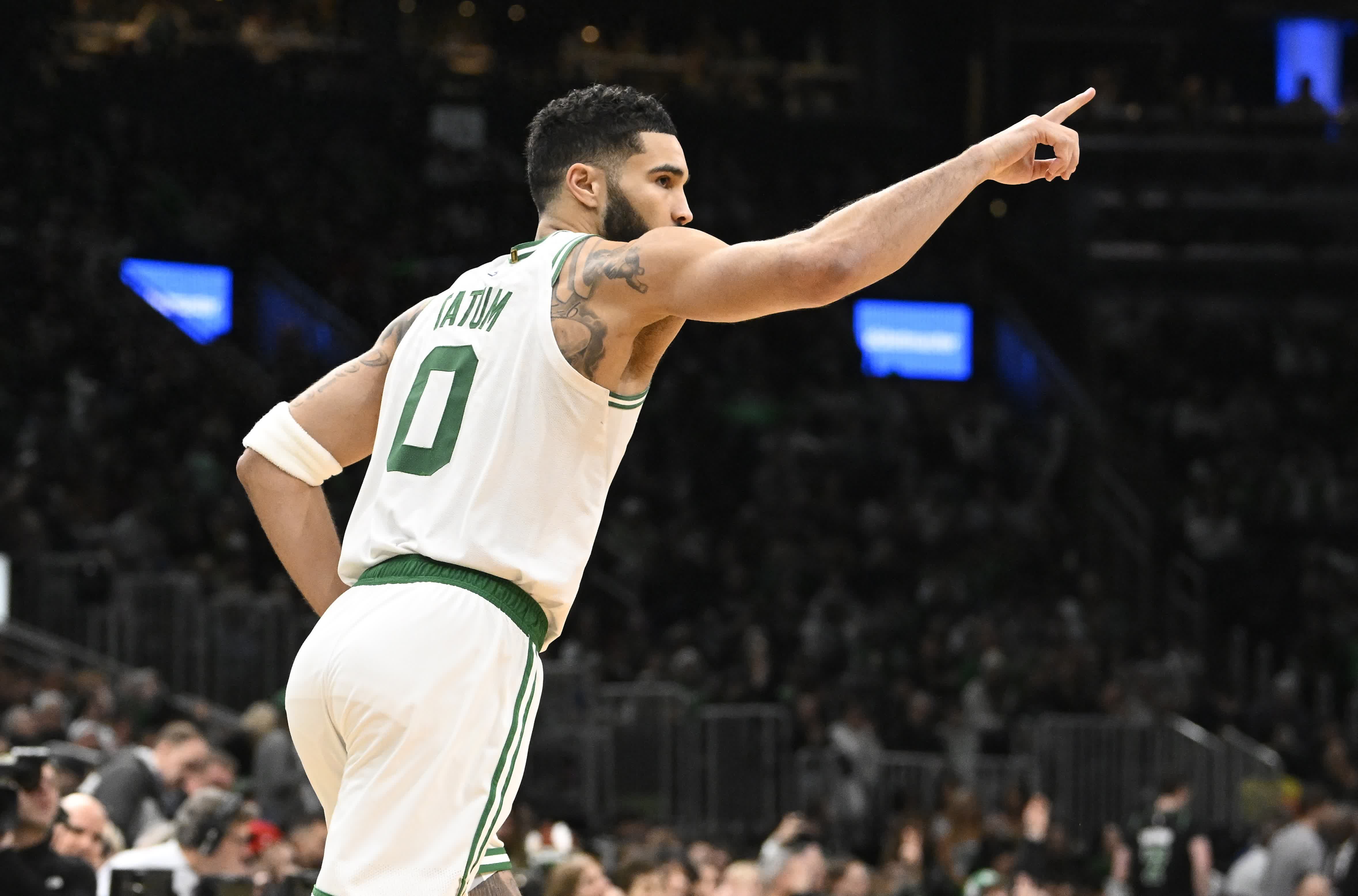 里程碑夜！波士顿凯尔特人完成体检，国王杯赛后刷纪录，态度坚定，身体对抗强度拉满的简单介绍