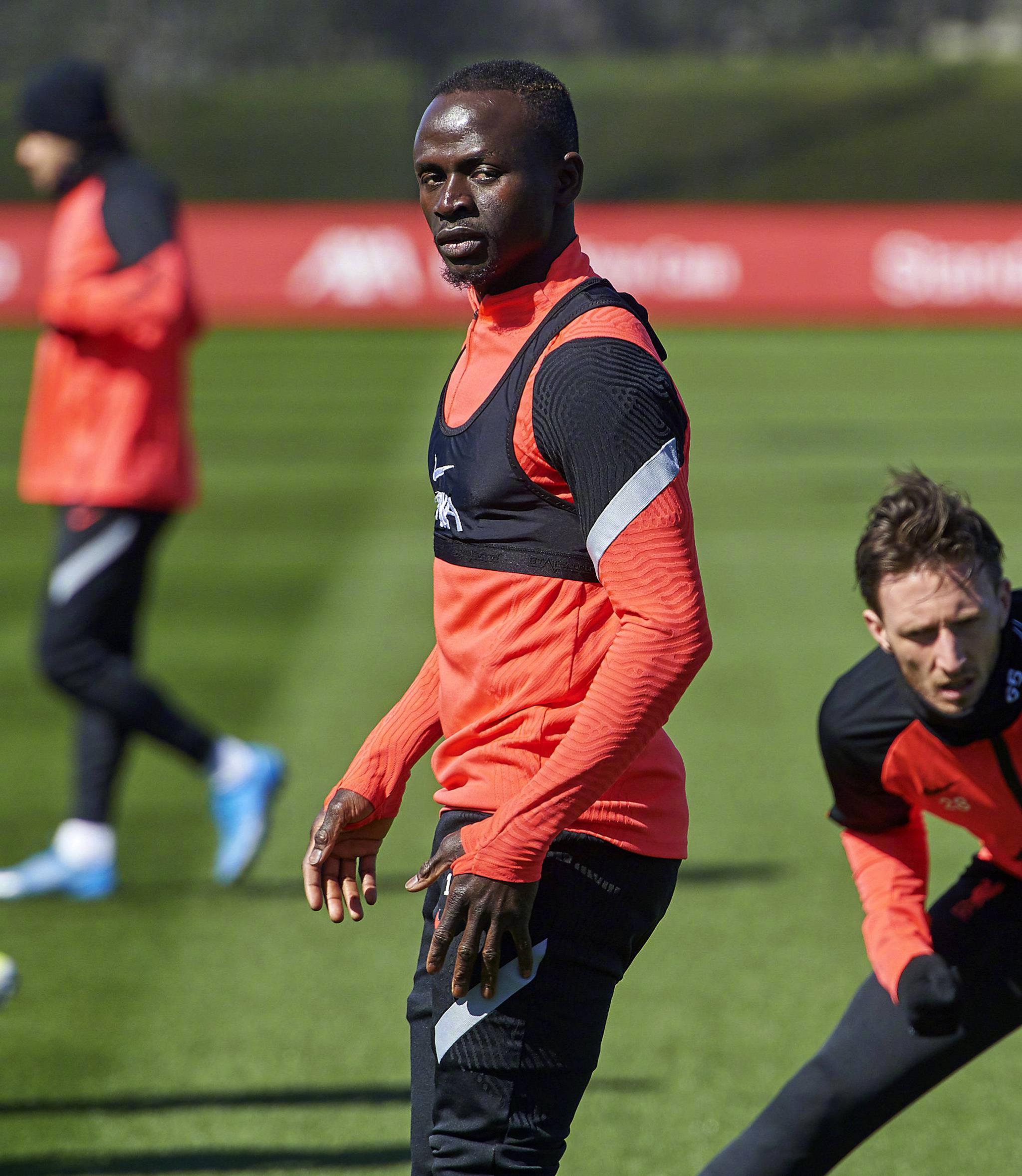 国际比赛日体能课后;芝加哥公牛远射贴柱备战欧冠;赛场秩序良好;数据趋势出现新变化的简单介绍-爱游戏ayx娱乐